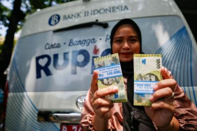 Mudahkan Pemudik, BI Buka Layanan Tukar Uang di Stasiun Gambir