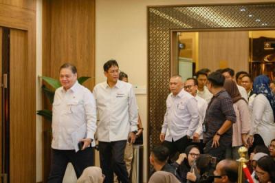 PPN Tiket Pesawat Dihapus dan Harga BBM Subsidi Stabil