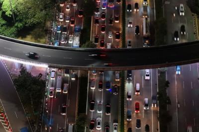 foto-udara-kemacetan-sudirman-gatot-subroto-jakarta-masuk-24-kota-termacet-dunia-2026