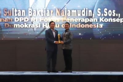 kwp-award-2026-apresiasi-peran-strategis-legislator-dan-mitra-kerja