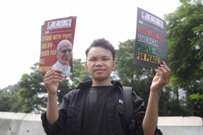 aliansi-pemuda-dukung-sikap-paus-leo-tolak-kebijakan-perang-donald-trump