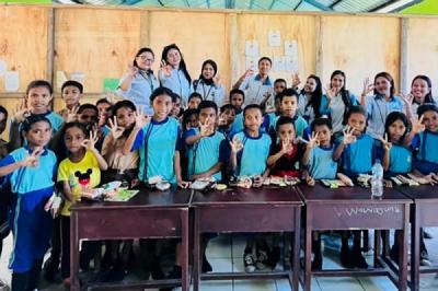 keteguhan-guru-honorer-sdk-wukur-mengajar-di-tengah-keterbatasan