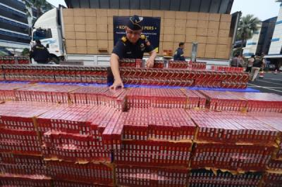 bea-cukai-sita-89-juta-batang-rokok-ilegal-potensi-kerugian-negara-rp866-miliar