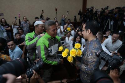 Momen Emosional Nadiem Makarim Sebelum Sidang Vonis Kasus Chromebook