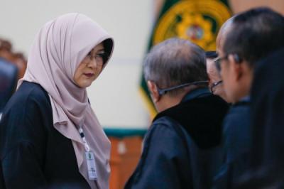 Dokter Tifa Jalani Sidang Perdana Kasus Dugaan Ijazah Jokowi
