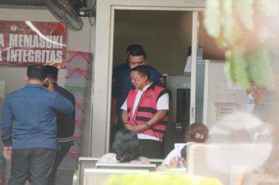 Mantan Jampidsus Febrie Adriansyah Jalani Pemeriksaan Terkait TPPU