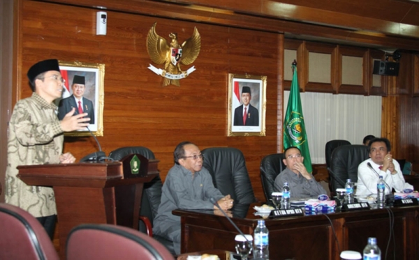 img-1