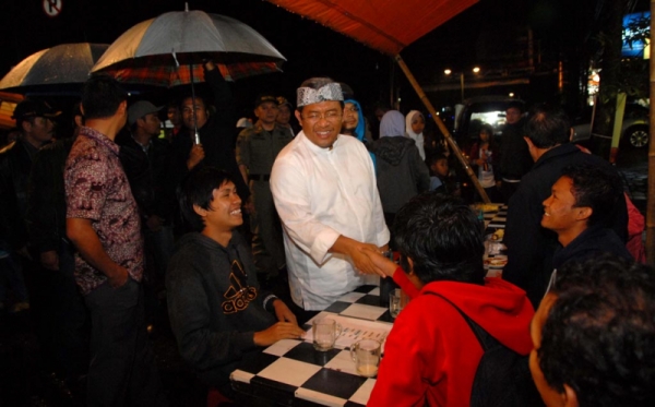 img-1