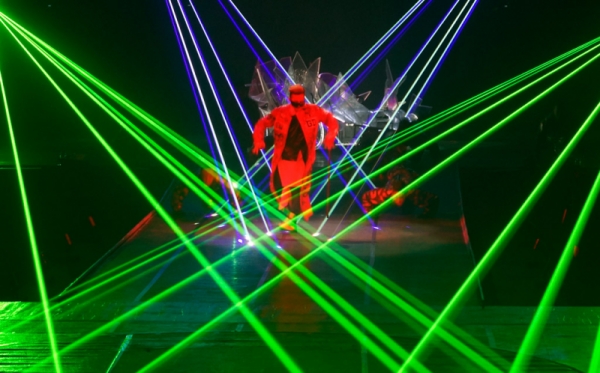 G-Dragon Guncang Jakarta Selama 2,5 Jam