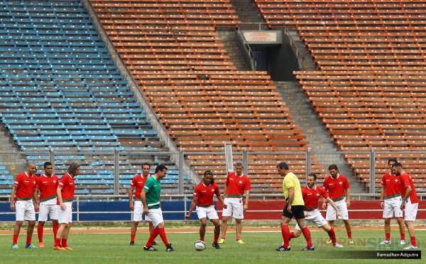 img-1