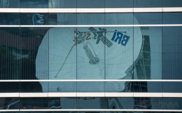 img-1