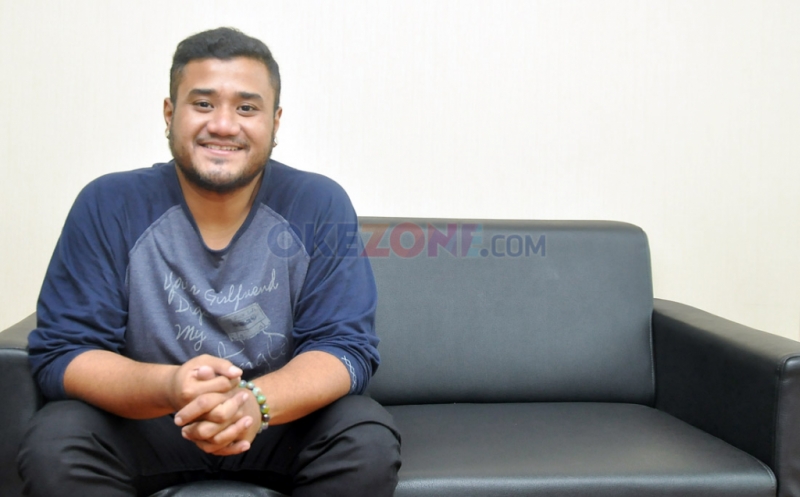 Mike Mohede Sosok Penyanyi yang Murah Senyum