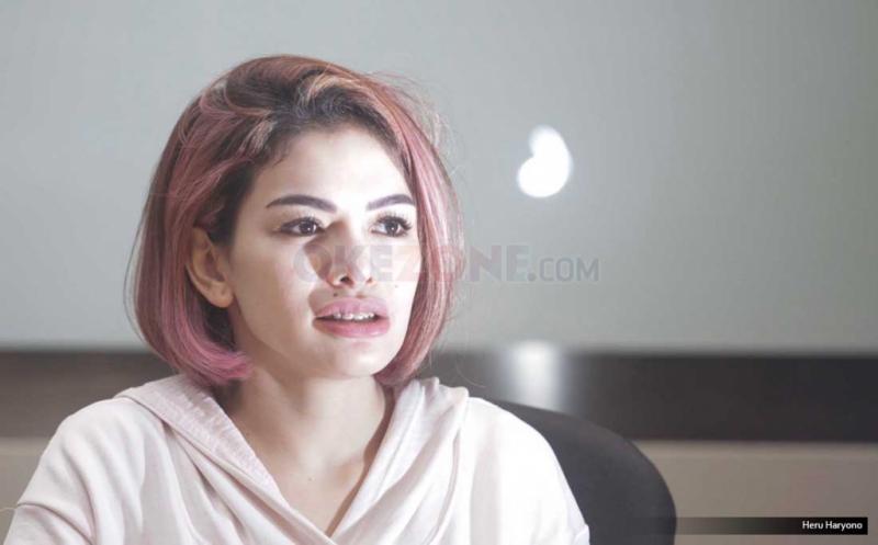 Foto Pose Nikita Mirzani Bikin Anda Gagal Fokus