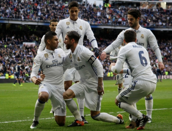 Dua Gol Sergio Ramos Buat Madrid Semakin Kokoh di Puncak Klasemen