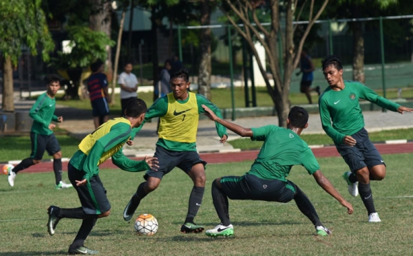 img-1