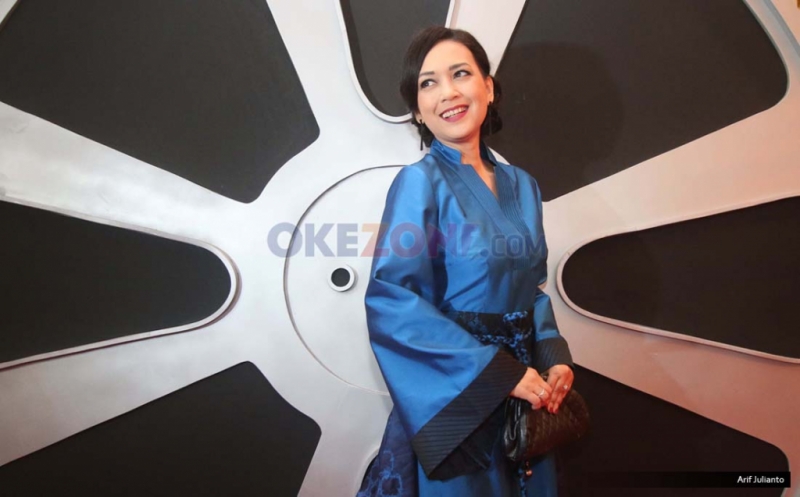 Ira Wibowo Terlihat Awet Muda di Red Carpet IMAA 2017