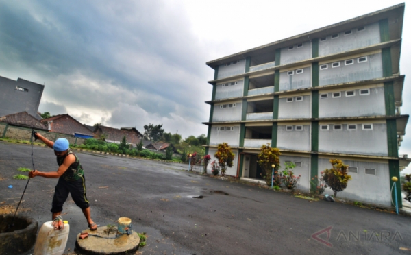 img-1