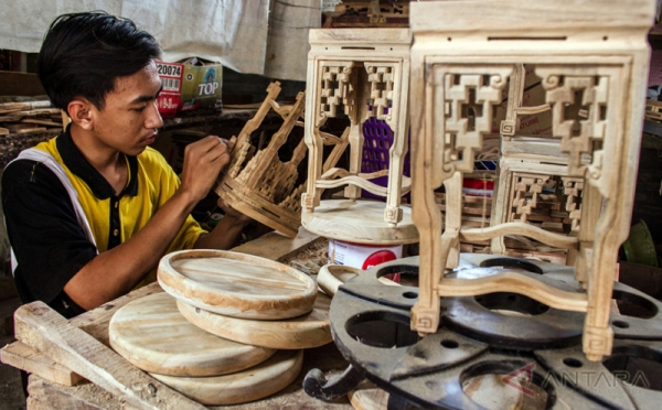 Limbah Mebel Ini Diekspor Hingga ke Singapura