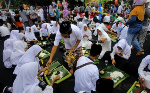 Festival Endhogan Tradisi Masyarakat Banyuwangi 