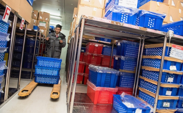 Bio Farma Tambah Stok Vial Vaksin guna Memutus Penularan Difteri