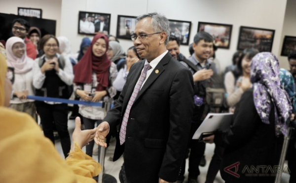 Ketua OJK Wimboh Santoso: Sektor Jasa Keuangan Indonesia hingga Akhir 2017 Masih Stabil 