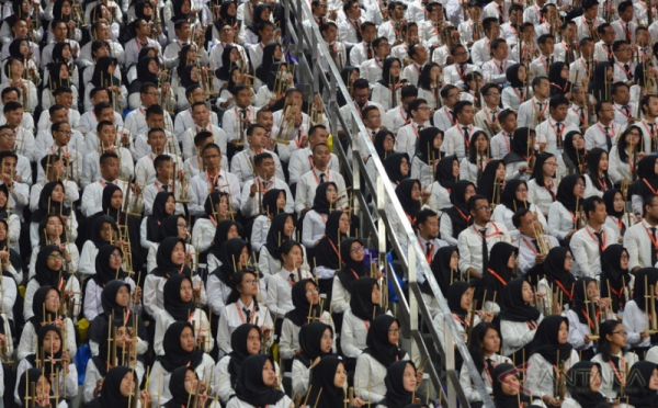 Presiden Jokowi Motivasi 5.165 CPNS pada Kuliah Umum di Istora Senayan