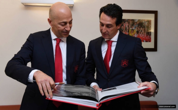 Jadi Pelatih Anyar Arsenal, Unai Emery Diajak Keliling Stadion Emirates