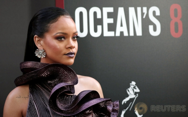 Tampil Cantik, Penyanyi Rihanna pada Peluncuran Ocean's 8