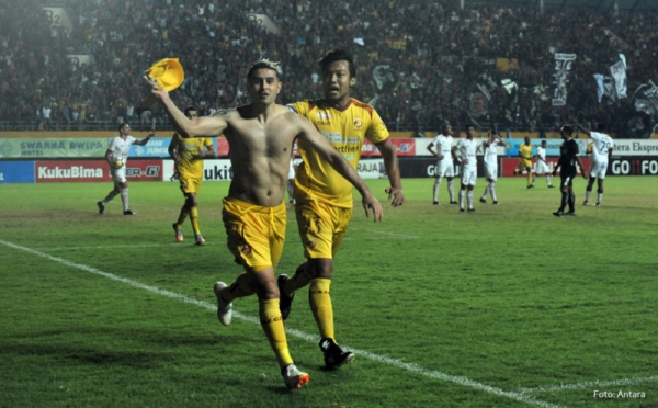 Sriwijaya vs Persija Berbagi Poin di Stadion Gelora Sriwijaya Jakabaring Palembang
