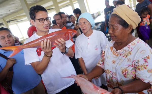 Kunjungi Tulehu Maluku Tengah, Sandiaga Uno Dialog dengan Jibu-Jibu