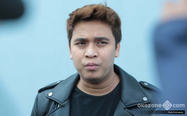 Kriss Hatta Blakblakan Gauli Hilda Vitria, Billy Syahputra Syok 