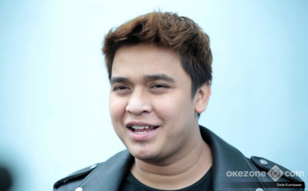Kriss Hatta Blakblakan Gauli Hilda Vitria, Billy Syahputra Syok 
