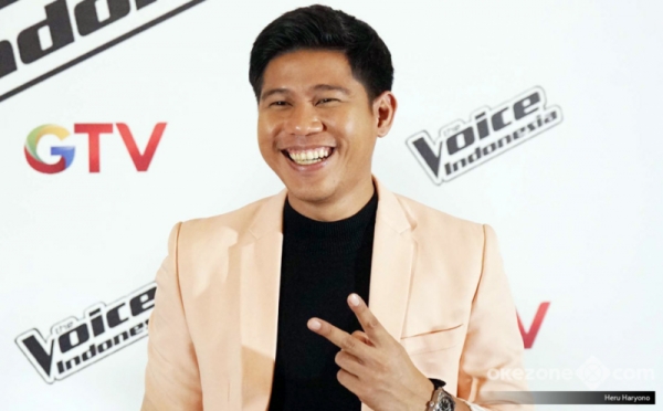 Nino RAN, Penyanyi Muda yang Jadi Coach The Voice Indonesia