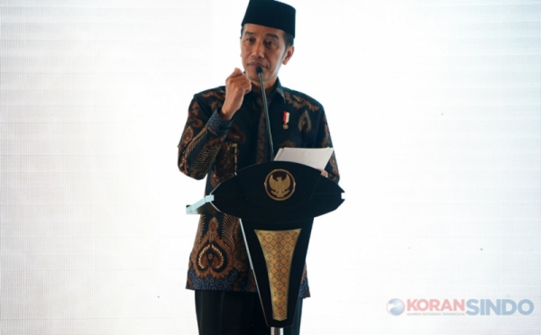 Presiden Jokowi Serahkan Sertifikat Tanah Kepada Warga Bogor