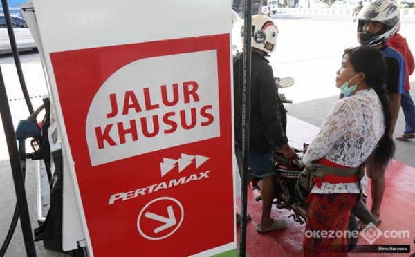 Mulai Hari Ini Harga Pertamax Naik Jadi Rp10.400 per Liter