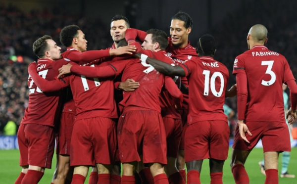 Firmino Cetak Hattrick, Liverpool Hancurkan Arsenal di Anfield