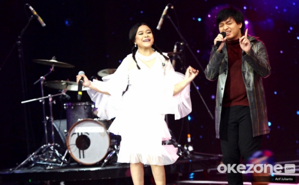 Arsy Widianto-Brisia Jodie Kolaborasi Terdahsyat DahSyatnya Awards 2019