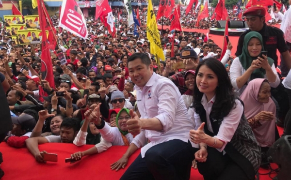 Hary Tanoe dan Liliana Tanoesoedibjo Hadiri Kampanye Jokowi di Purwokerto