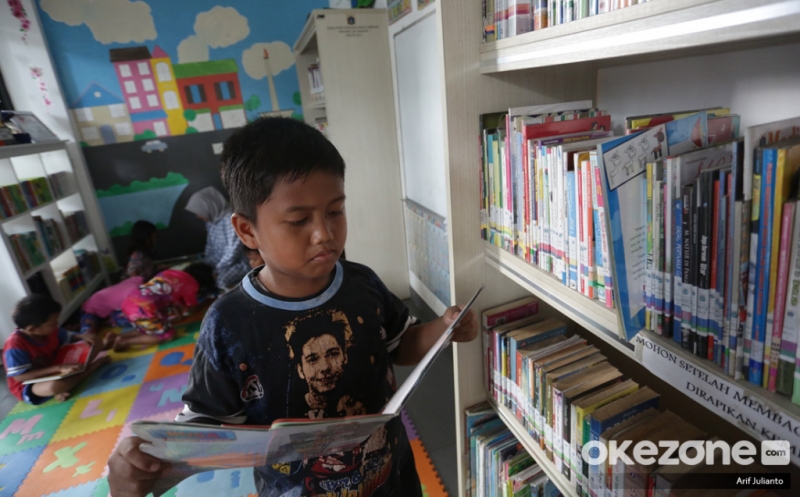 Gerakan Baca Buku Usia Dini