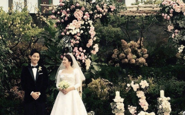 Mengejutkan! Song Joong Ki Gugat Cerai Song Hye Kyo