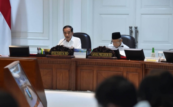 Jokowi Pimpin Ratas Bahas Program Kartu Prakerja