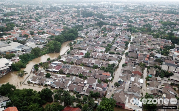 Foto Aerial Kawasan Terdampak Banjir di Ciledug Indah