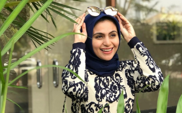 Pesona Kecantikan Aktris dan Model Asha Shara