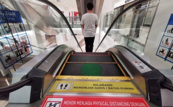 Gubernur Anies Tinjau Mall Guna Memastikan Kesiapan Protokol Kesehatan Jelang New Normal