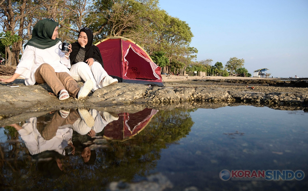 Menikmati Suasana Sunset Di Pantai Kuri Sulawesi Selatan 2 Foto Okezone Economy