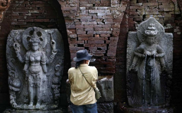 Candi Sumber Tetek Terlarang untuk Wanita yang Sedang Menstruasi 0 : Foto Okezone Foto - Vimarsana News