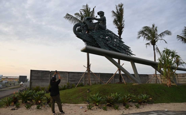 img-1