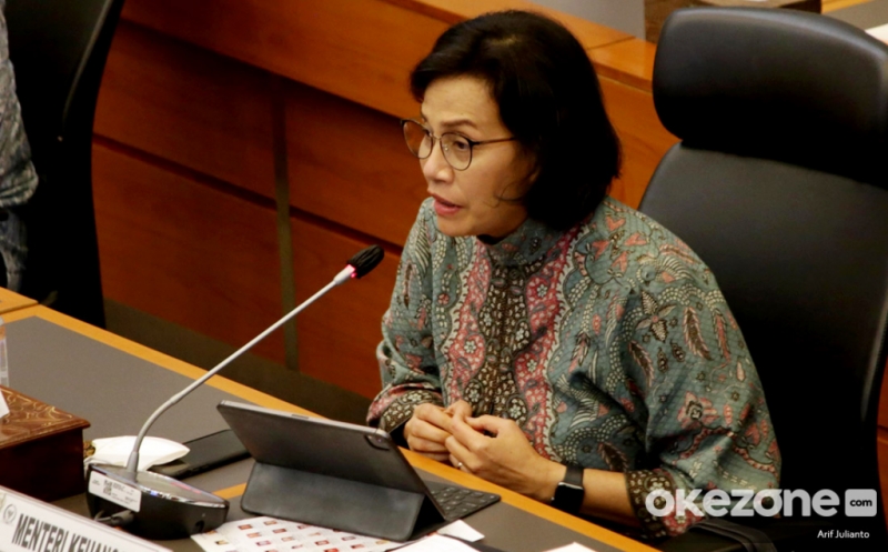 Menkeu Sri Mulyani Duduk Bareng Banggar DPR Bahas Perkembangan Ekonomi Global