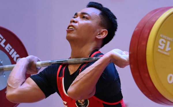 Lifter Indonesia Eko Yuli Irawan Raih Emas SEA Games 2021 0 : Foto ...