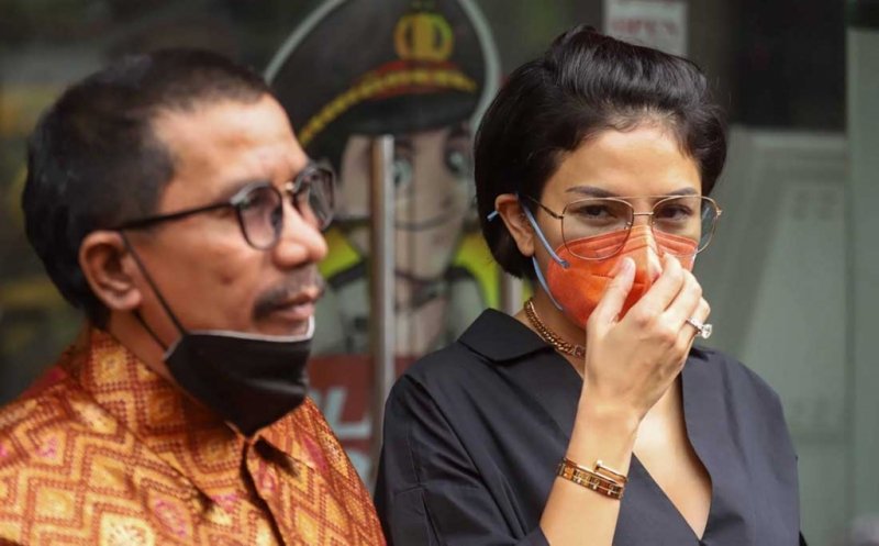 Nikita Mirzani Laporkan Polisi yang Menjemput Paksa Dirinya
